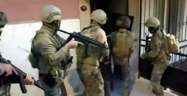 İzmir merkezli 5 ilde FETÖ operasyonu; 10 gözaltı