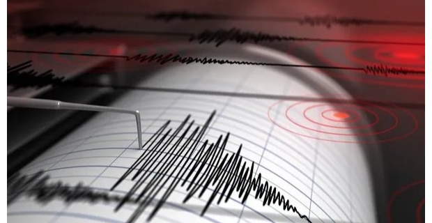 SON DAKİKA Konya'da 5.2 büyüklüğünde deprem! Ankara ve çevre illerden de hissedildi