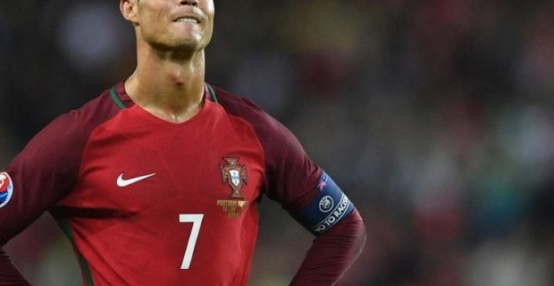 Ronaldo bir kez daha tarihe geçti! Dünya Kupası elemelerine imzasını attı