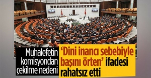 Hayati Yazıcı: Muhalefet, 'dini inancı sebebiyle başını örten' ifadesini çıkarmak istedi