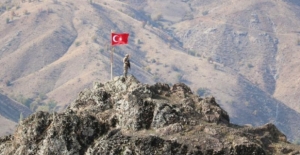 Terör örgütü PKK kendini feshetti