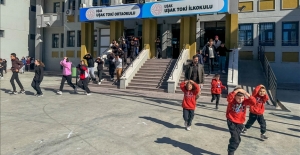 MEB'den afetlere karşı okullarda eş zamanlı tahliye tatbikatı