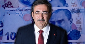 Londra'daki yatırımcılara rakam verdi! İşte enflasyonda 2026 hedefi