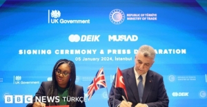 İki ülkenin Türkiye büyükelçilikleri X'te birbirine girdi