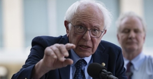 Savaş brifingini duyan senatör kamera karşısına geçti: Çok endişeliyim