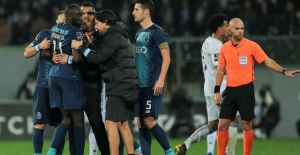 Stattan çıkarılmıştı! Irkçı söylemde bulunduğu iddia edilen taraftarın akıbeti belli oldu